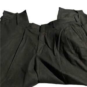 Haggar Imperial size 36x30 wool/poly blend pleats no cuffs excellent  condition